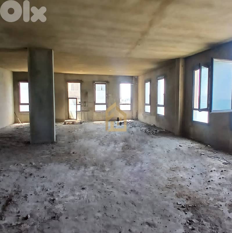 Commercial building and warehouse for sale in Zalka AC81 5