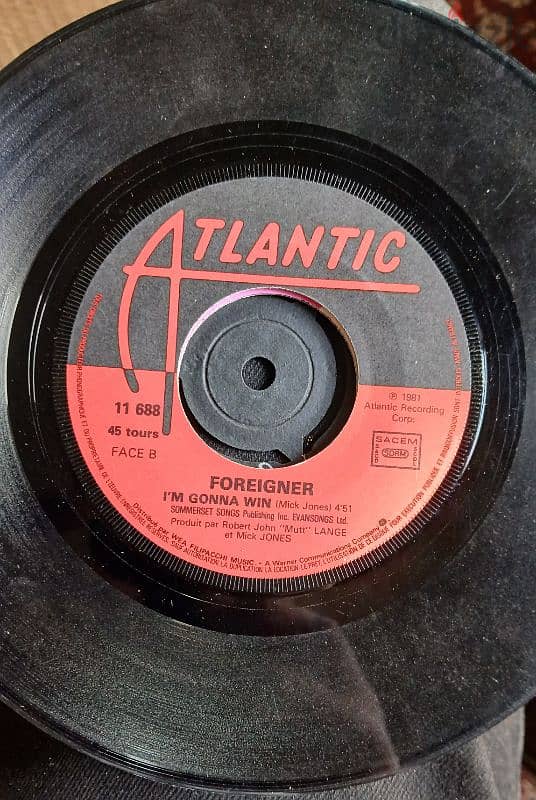 foreigner - urgent - I'm gonna win -VinyLP 1