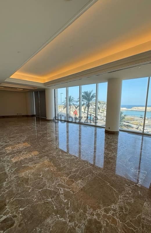 MARINA VIEW | UPGRADED | READY TO MOVE | 4 MASTER + FAMILY | 0