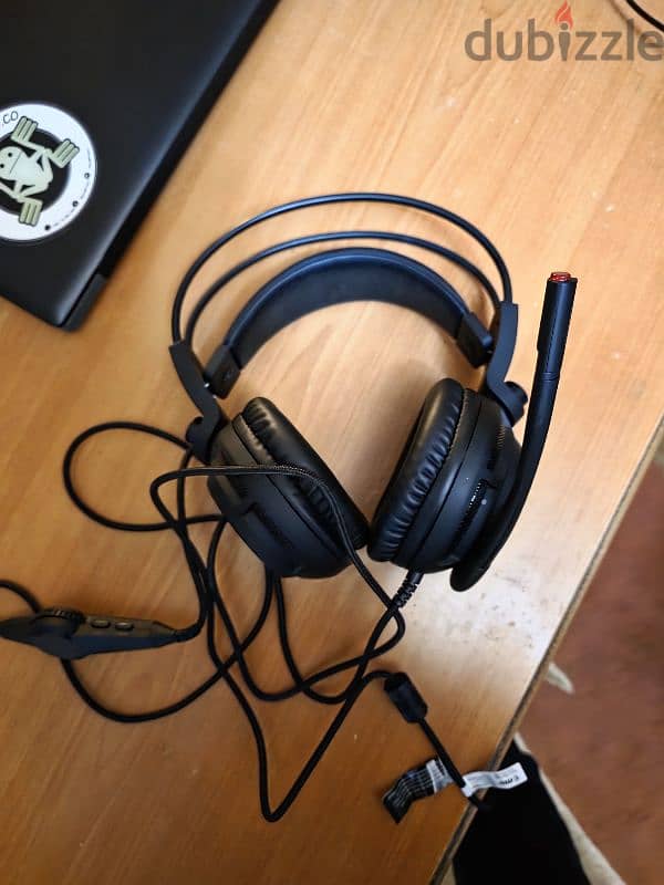 MSI DS502 Headset 2