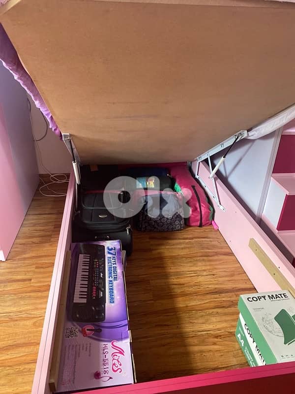 for sale bedroom used like new 6