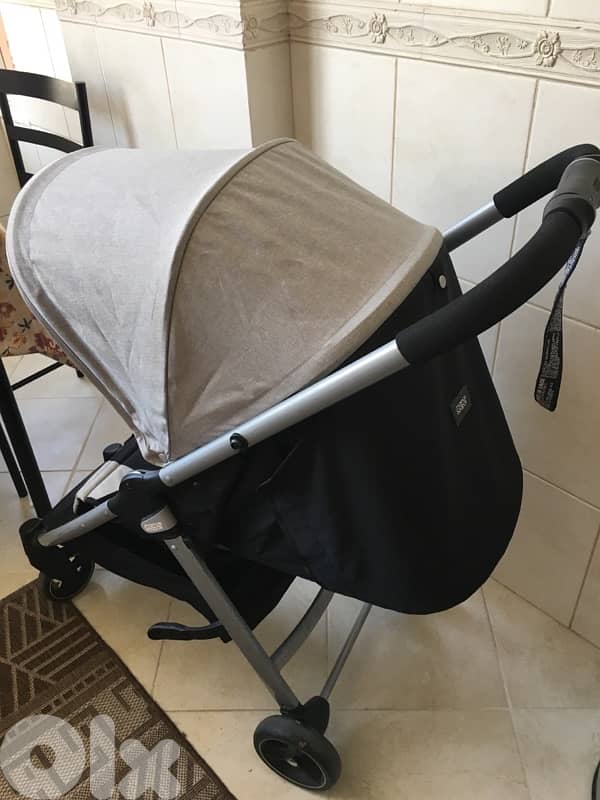 Mamas and papas Stroller and car seat 4