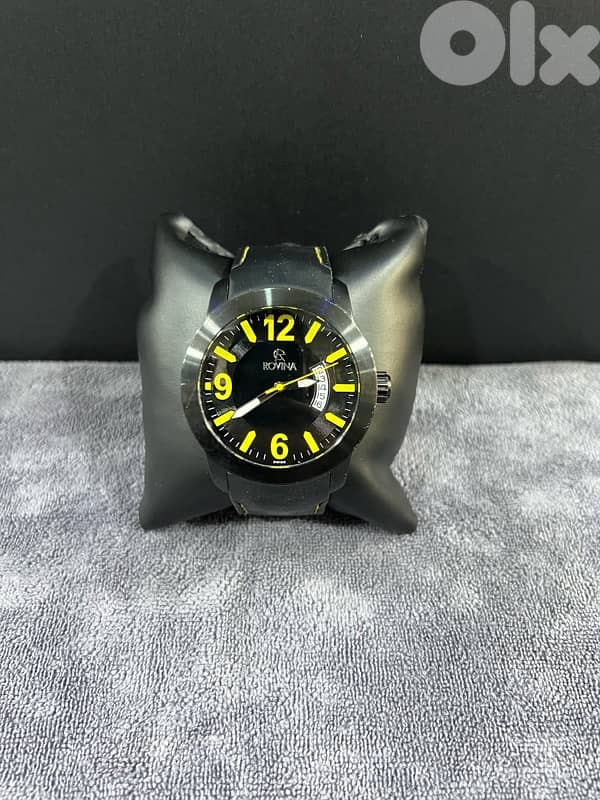 ساعة يد رجالي ROVINA 0