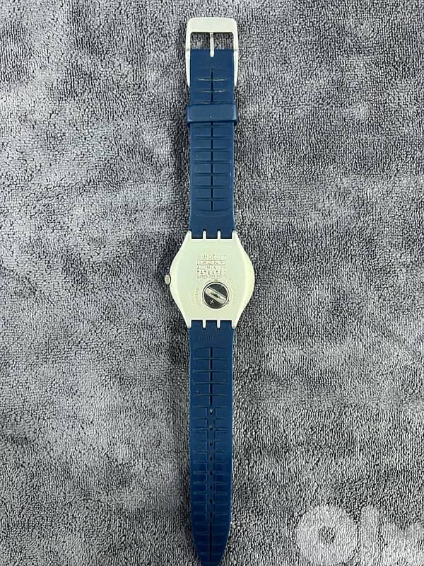 ساعة يد نسائي أصلي swatch 3