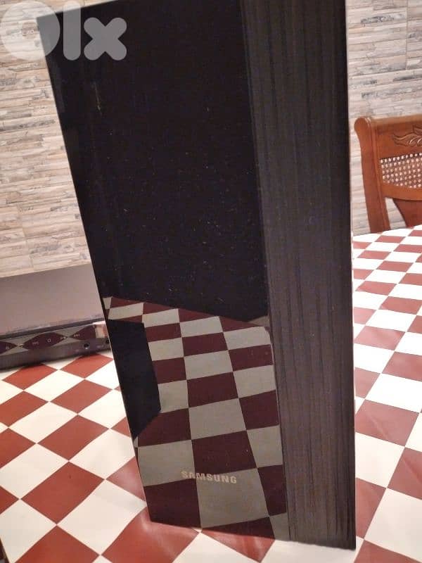 Sumsang home surround system 3
