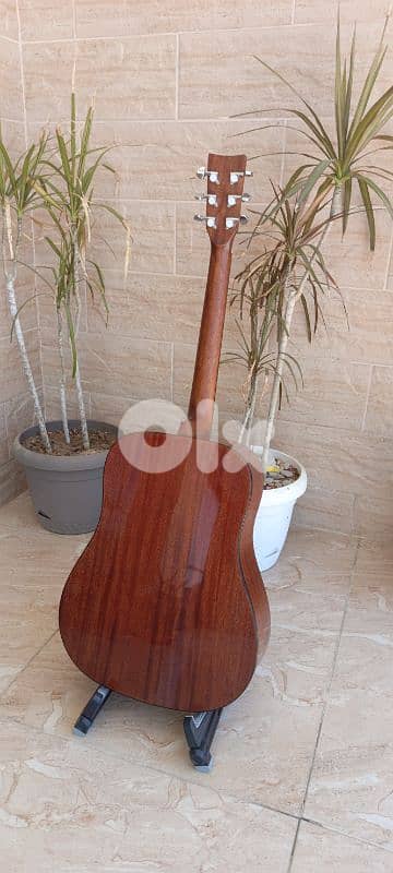 acoustic guitar hand made spruce and mahogany wood 1