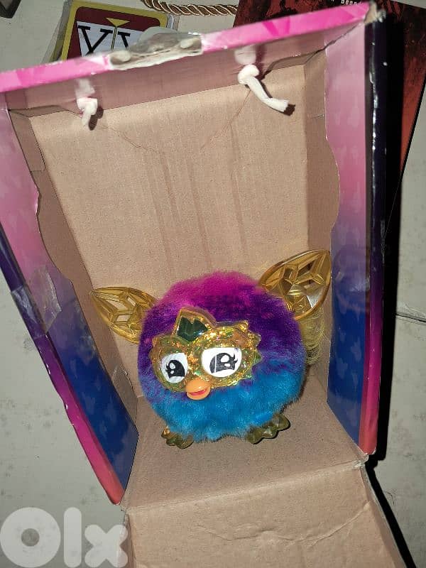 Original Hasbro Furby boom toy 3