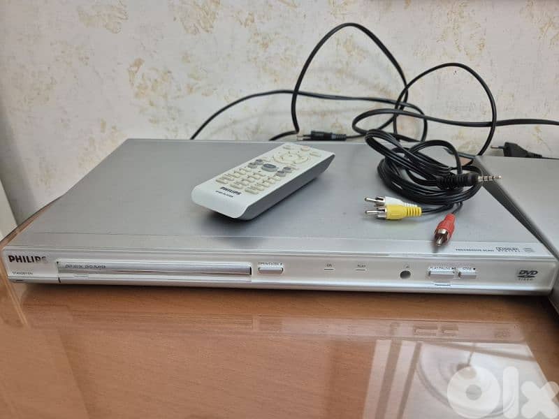 3 Philips DVD Players 0