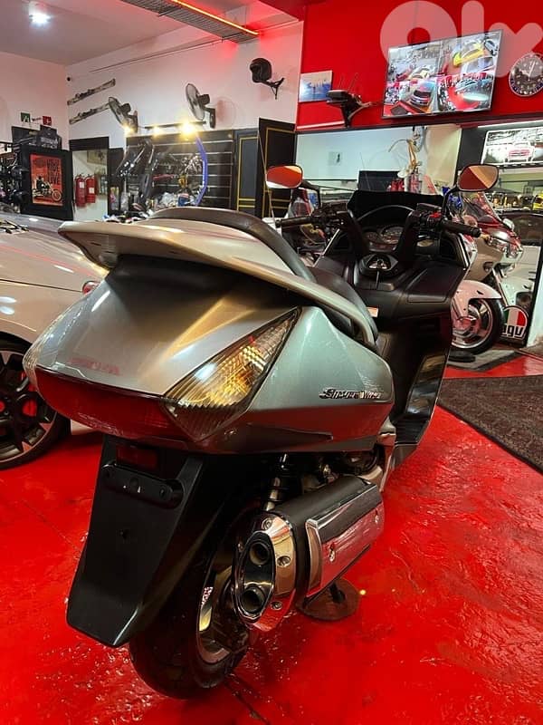 Honda silverwing 400 Cc T-Mode Japanese 1