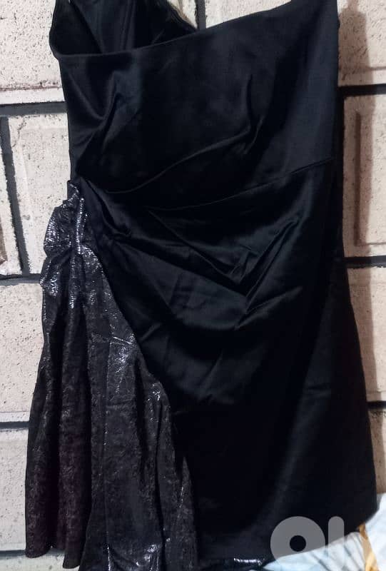 Karen Millen size 44 3