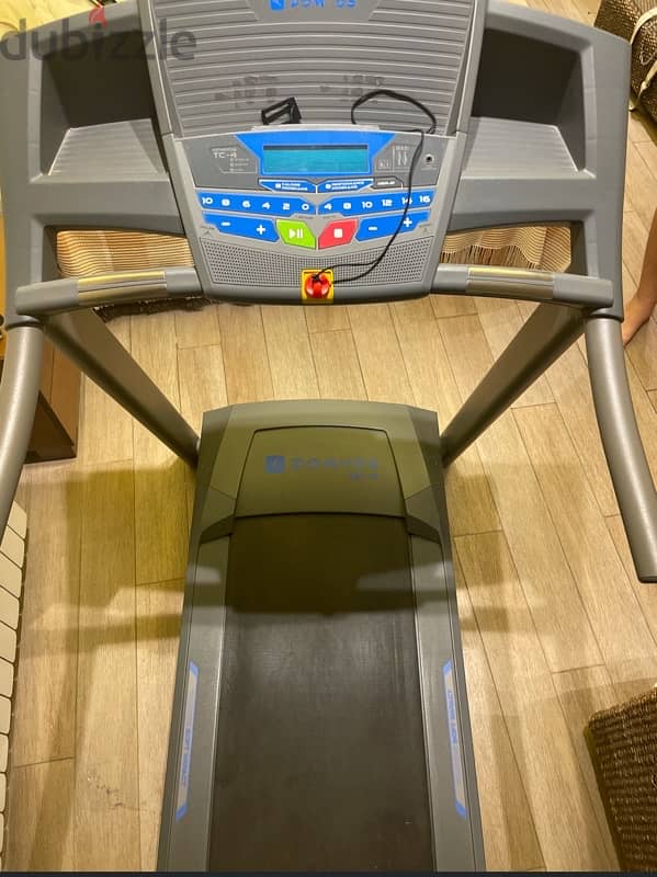 Domyos TC-4 Treadmill 2