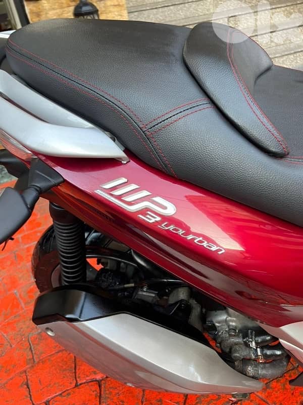 piaggio Mp3 300 cc 5