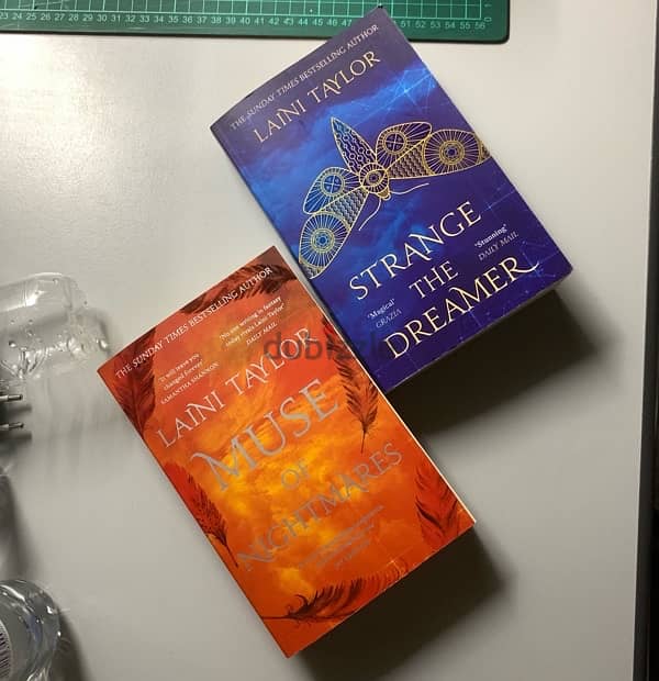 strange tge dreamer serie (2 books) 0