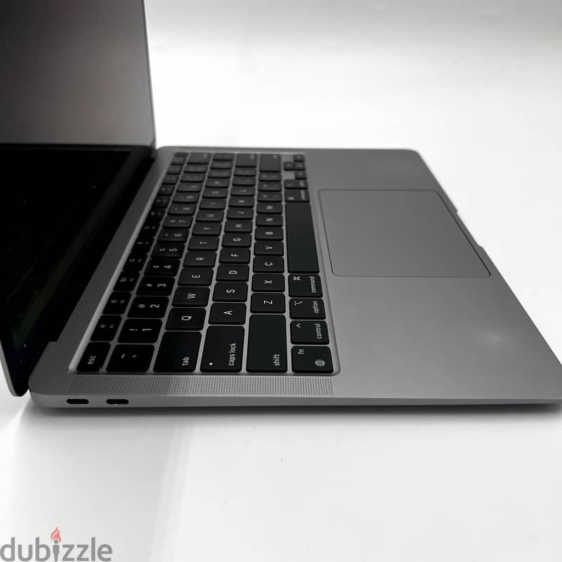 5057- Used Laptop Apple Macbook Air A2337 Chip M1 5