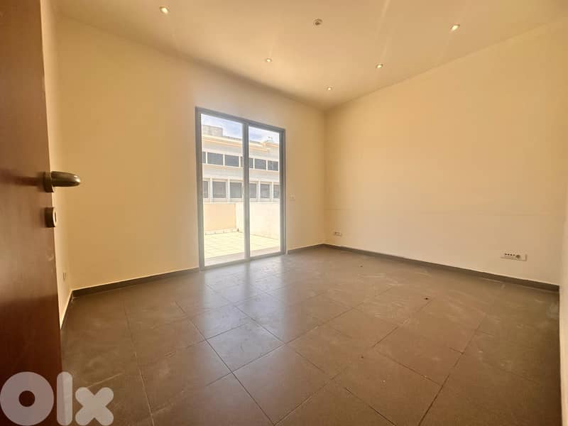 Office For Rent in Downtown Beirut مكتب للإيجار في وسط بيروت -داون تاو 0