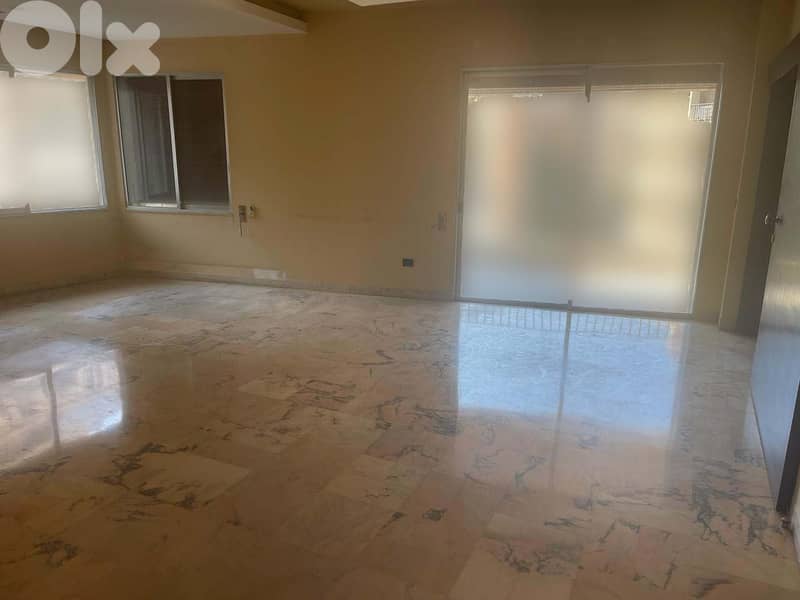 SPACIOUS APARTMENT IN KORAYTEM (300SQ) 4 BEDROOMS , (QR-165) 0