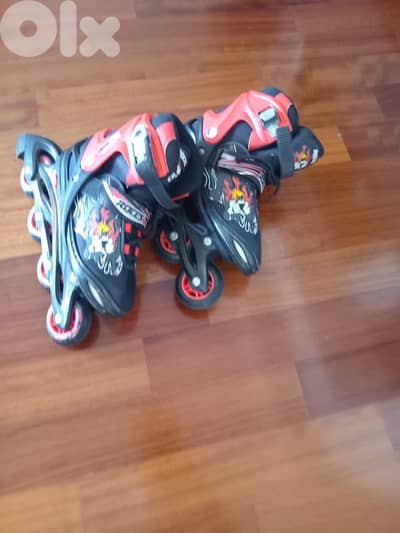 rollers reces boyish