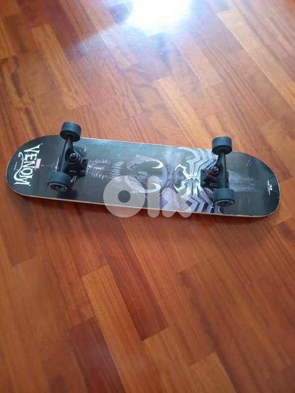 reces rollers and marvel skateboard 1