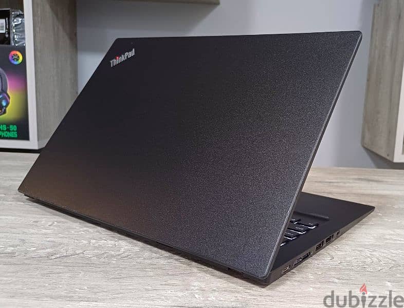 T14s touch slim - thinkpad  - 32 ram - i7 gen 10 - 14" - windows 11 4
