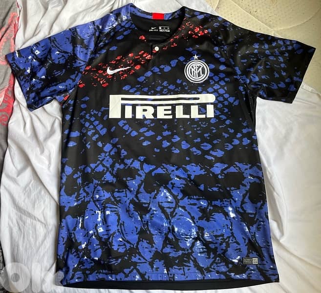inter milan practice Pirelli kit 1