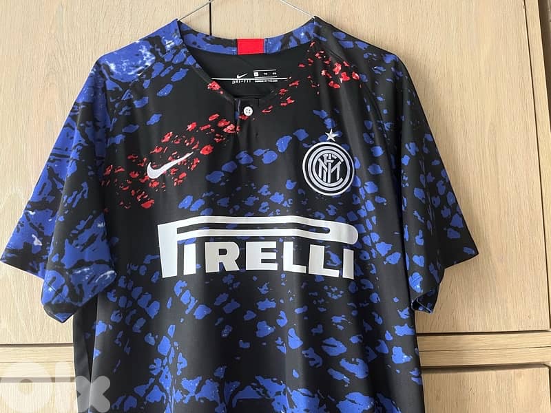 inter milan practice Pirelli kit 3