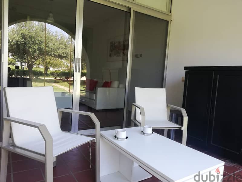 Portemilio furnished chalet- 1st row prime loc. direct to pool. Garage 5