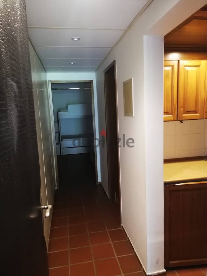 Portemilio furnished chalet- 1st row prime loc. direct to pool. Garage 9