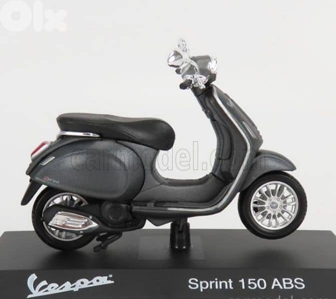 Vespa 150 ABS diecast motorcycle model 1;18 1