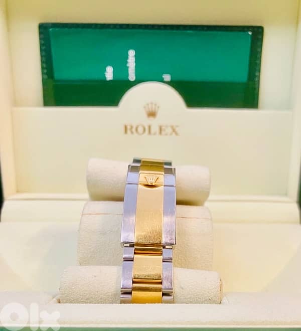 ROLEX GMT MASTER II TWO TONE 9