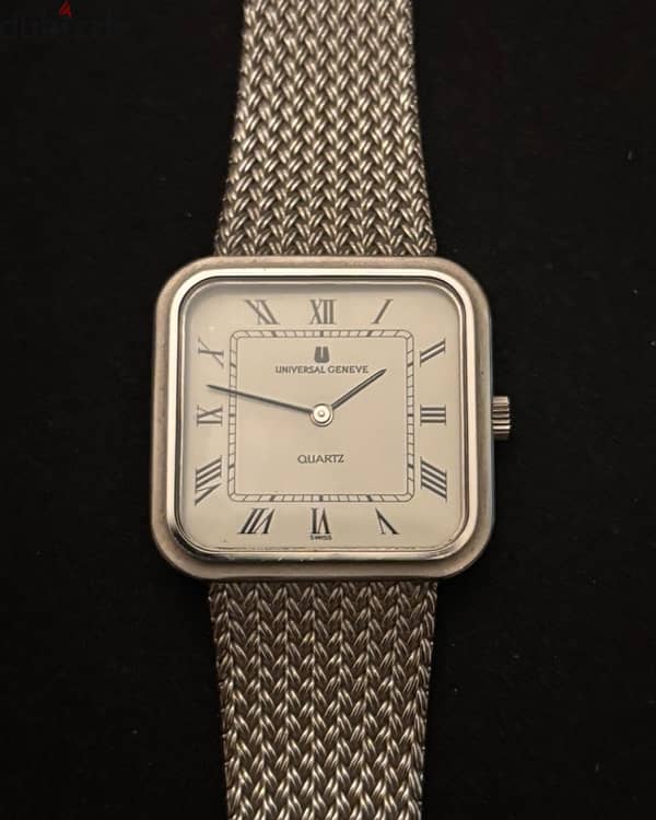 Universal geneve quartz 4