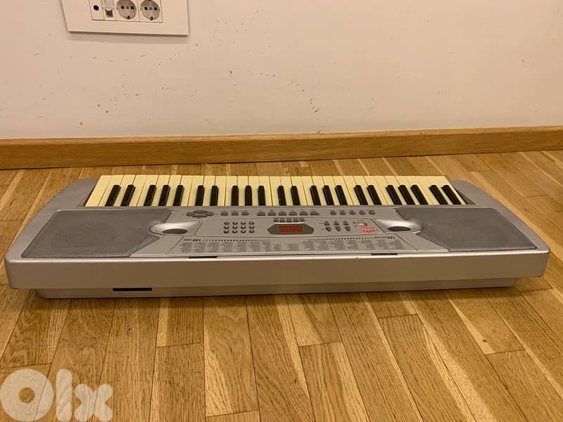 portable piano 3