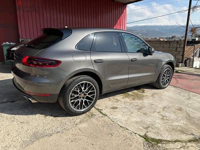 2015 porsche macan S