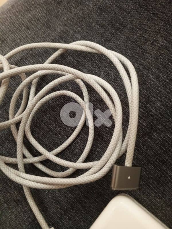 Macbook air charger original 1