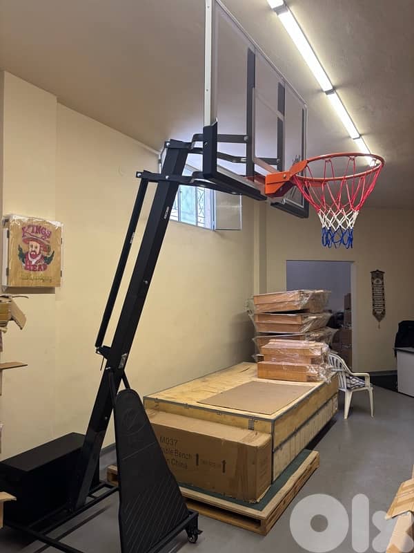 Olympic Adjustable Basketball Hoop 0