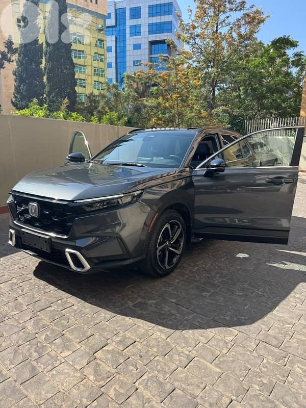 Honda CR-V hybrid Touring  AWD 2023 0