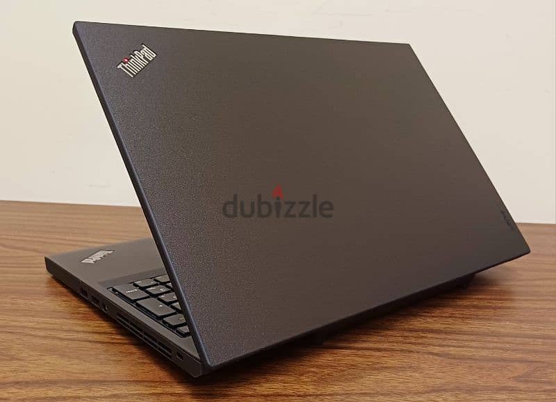 T560 - 15.6" FHD - DOUBLE BATTERY LAPTOP - 8 GB RAM - 256 GB NVME 8