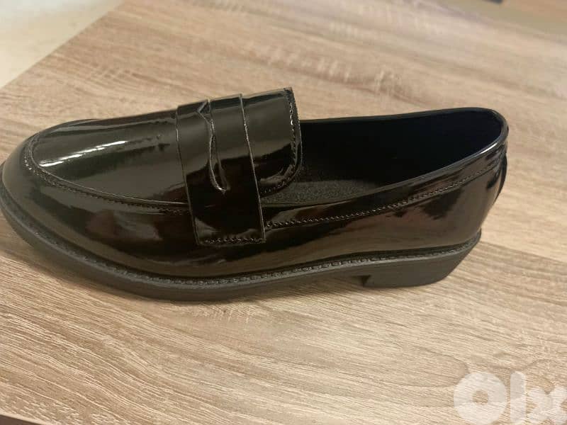 Women Shoes 2 for 20$ 0