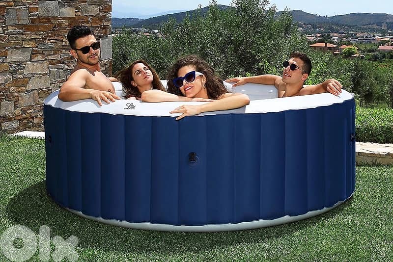 M spa jacuzzi outdoor 2