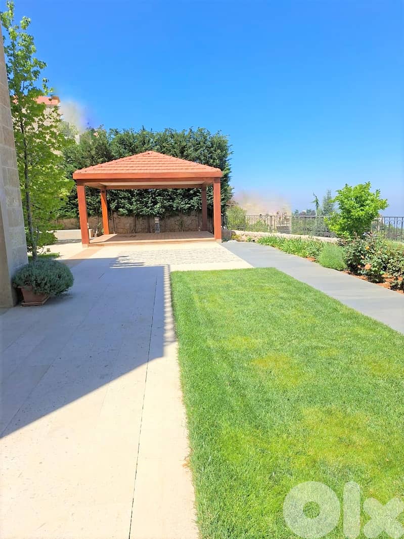 Brand New Furnished Triplex Villa+Garden 4 rent in Bikfaya -  بكفيا 0