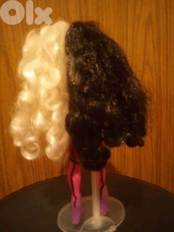 WINTER DISCO DOLLIE LOL Black&white MGA Great wearing outfit+Shoes=34$ 5