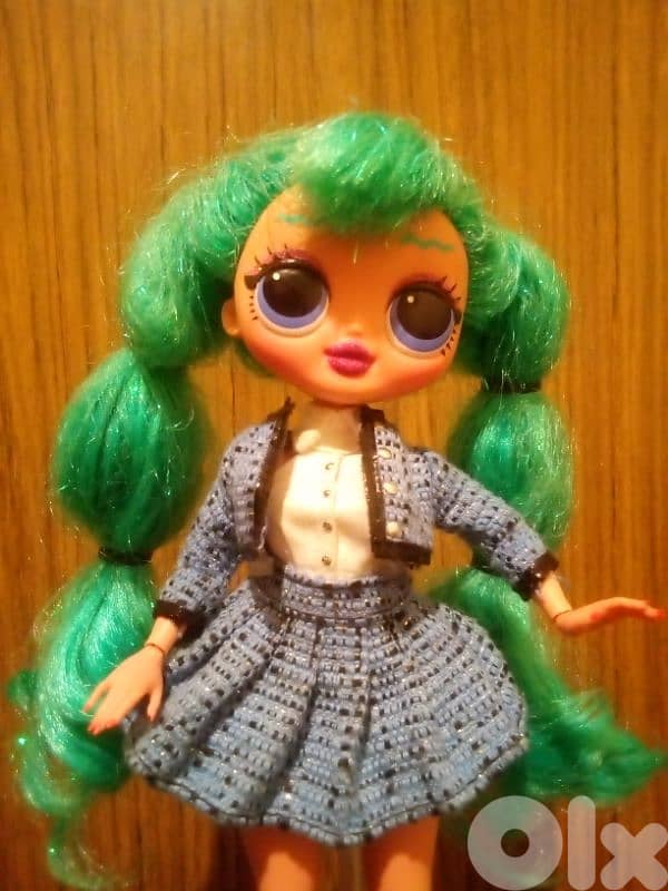 LOL COSMIC NOVA long hair OMG Rare Great doll in complete wears+Shoes. 1