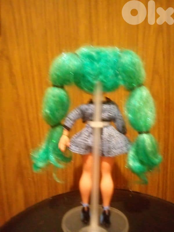 LOL COSMIC NOVA long hair OMG Rare Great doll in complete wears+Shoes. 2