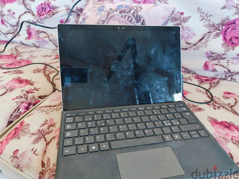 Microsoft surface 5 pro 8