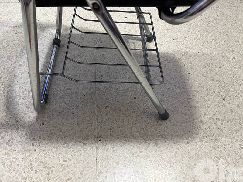 2 students chairs 1