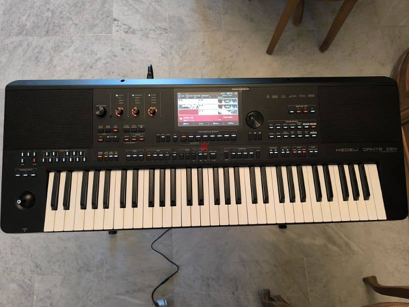 Org keyboard arranger Medeli Dante Zen 3