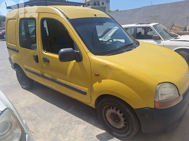 رينو كانجو 2001 0