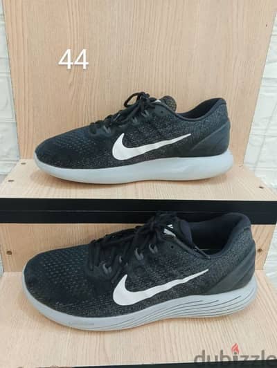 Nike shoes size 44