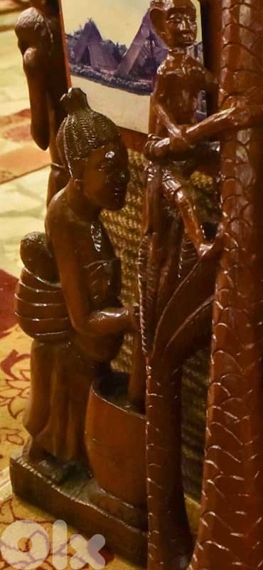 More than 70 wooden statues 14