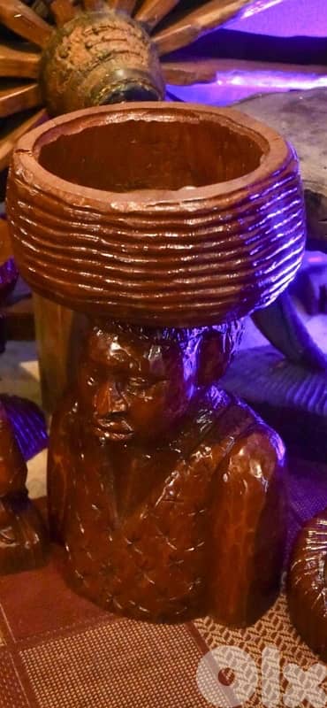 More than 70 wooden statues 15