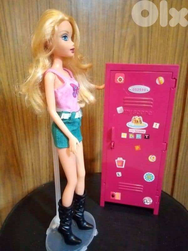 BARBIE MY SCENE BACK TO SCHOOL+SECRET LOCKER Closet Mattel Great doll 2
